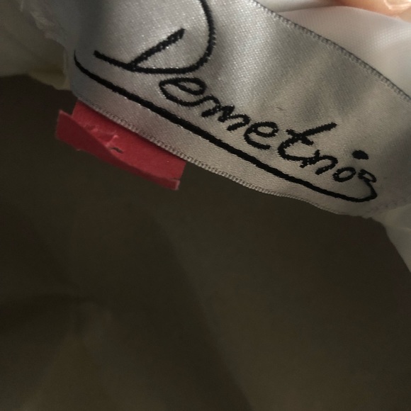 Demetrios wedding gown - Picture 4 of 6